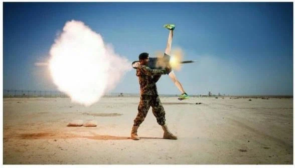 고통받는 여중생 분수_4.webp