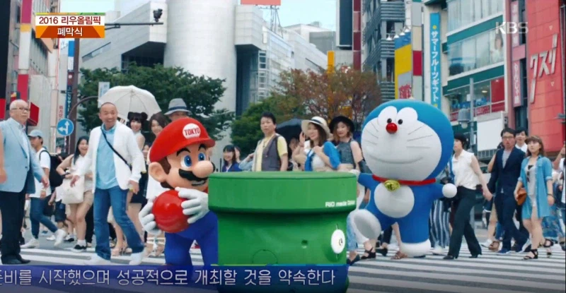 일본, 갑자기 도시 한복판에 배수관이 튀어나옴_1.webp