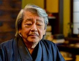 우익작가 하면 생각나는 사람이.jpg_1.webp