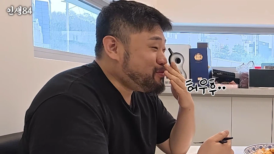 기안84가 만든 음식을 먹어보는 기안84_16.webp