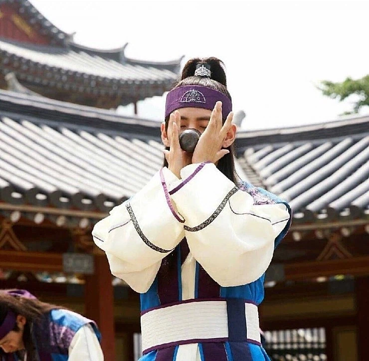 양념치킨 먹다가 콜라 마심_1.webp