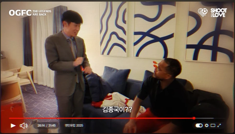 ??? : 미안해요 김종국 그래도 당신은 나한텐 보디빌더야_11.webp