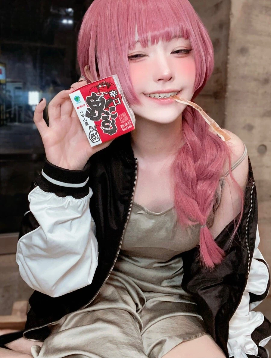 [극혐] 음식에서 바퀴벌레가 나온 사례 모음.jpg_4.webp