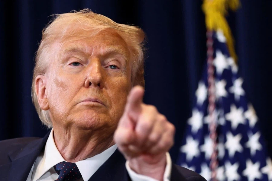 ???: 일본은 호르무즈 해협 기뢰 정리하고_1.webp