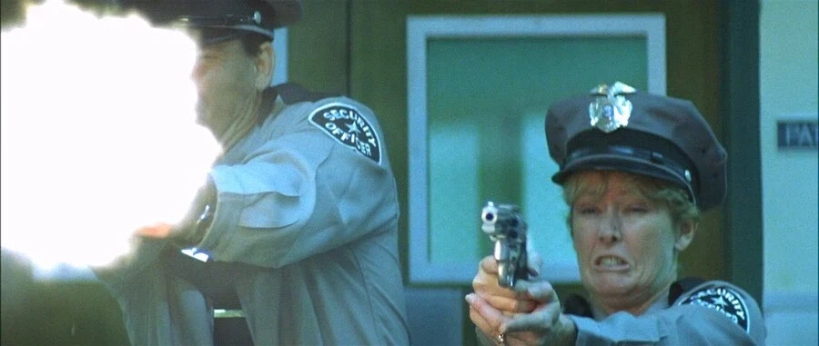 냅다 흑인만 쏴제끼는 경찰들.jpg_4.webp