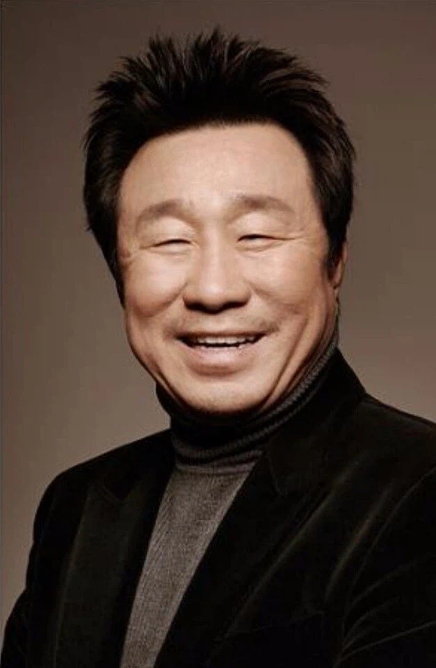 대한민국 개그계의 부조리를 상징하는 인물_4.webp