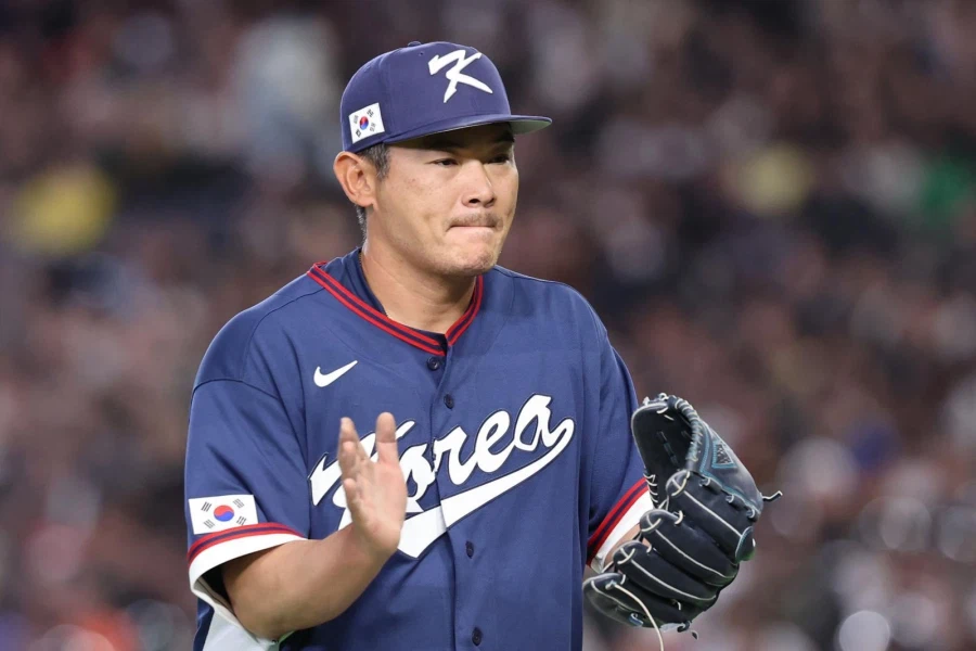 ??? : 이왕 선발 류현진 올리는거 즐갬모드로 가자_2.webp