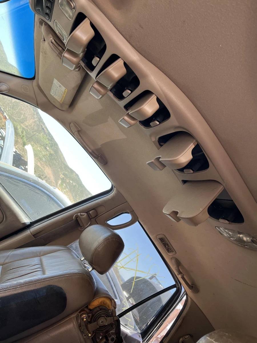 수상할 정도로 수상한 순정옵션_2.webp