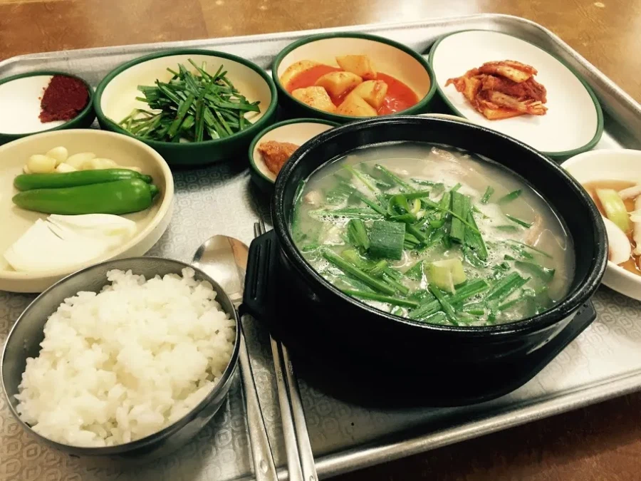 고기값 다 잡아도 가격 안내릴거같은 음식 1위_1.webp