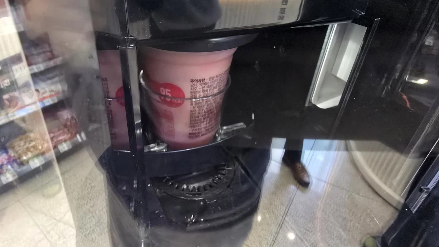 한국 들어온 세븐일레븐 과일 스무디 먹어봄_3.webp