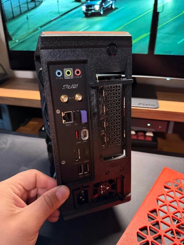 3D 프린팅이 활발해져서 맞춤케이스가 많이 나오는_5.webp