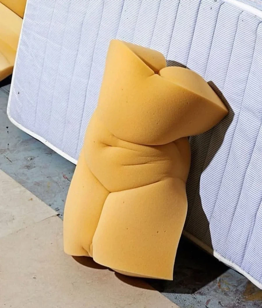 이거 야하지 않아?_1.webp