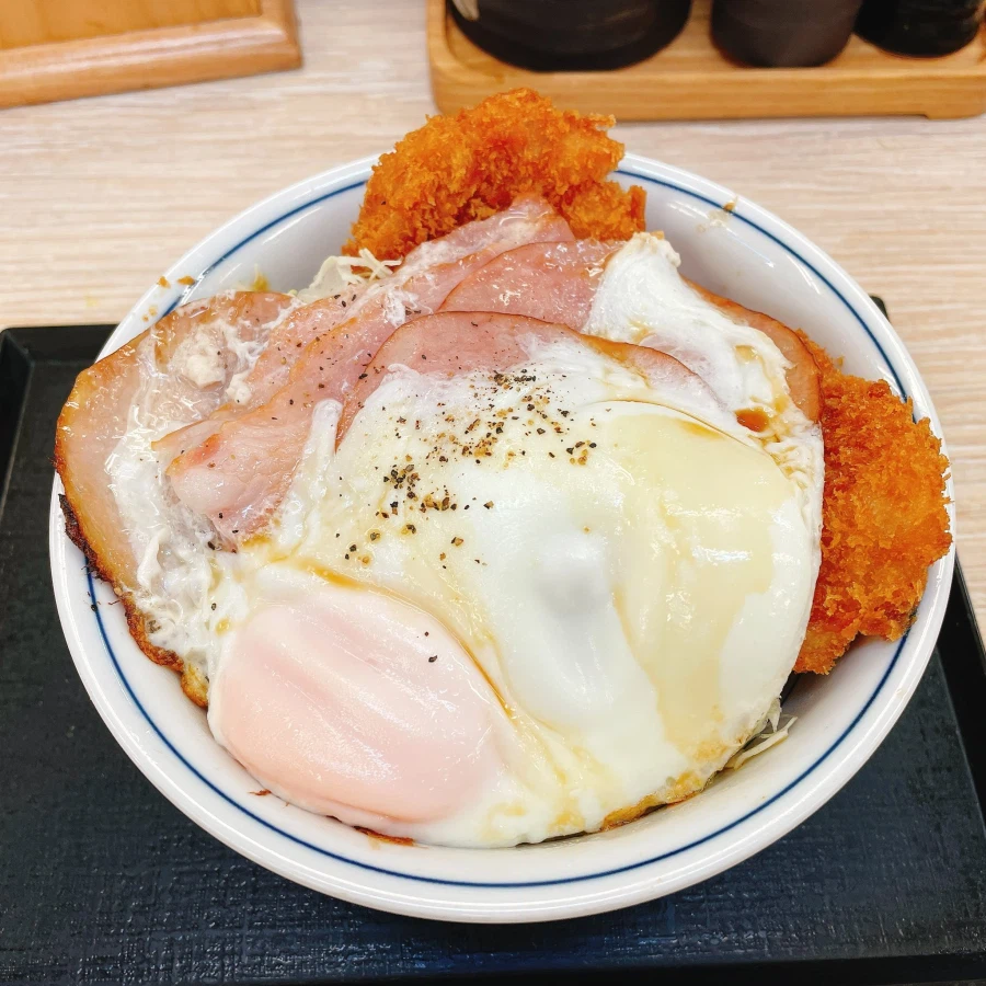 일본 돈카츠덮밥 전문체인의 신메뉴_2.webp