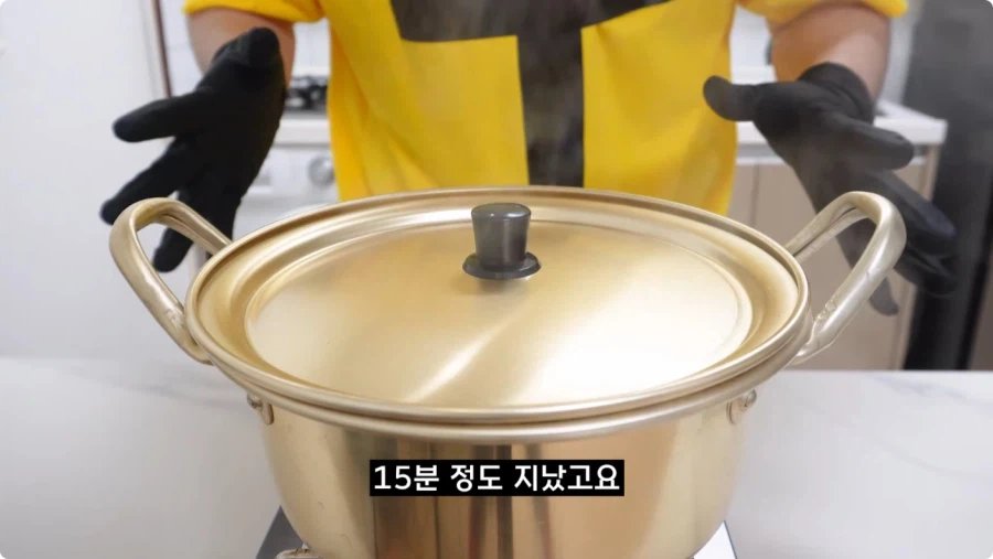 검정고무신에 나온 가재 매운탕 재현.jpg_38.webp