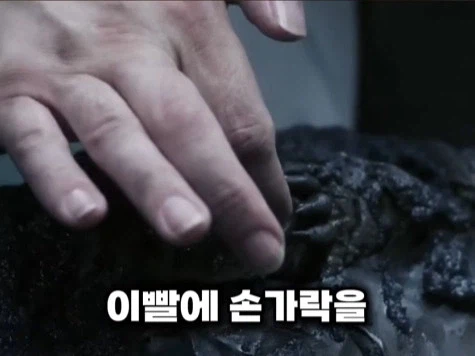 영화 리뷰 쇼츠 재작자 조차 빡친게 보이는 영화_5.webp