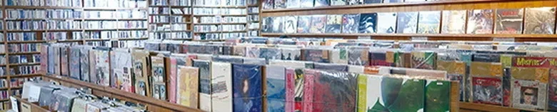 로망 터지는 레코드 가게 사장님_1.webp