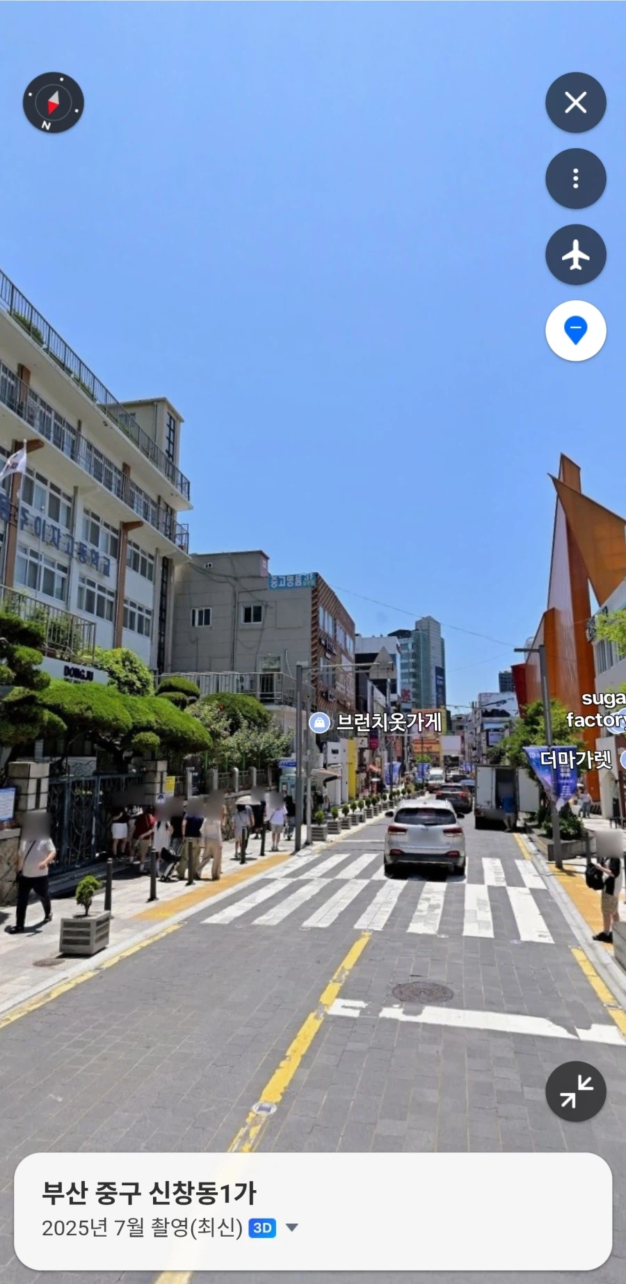 부산 여행가서 본 ㄹㅇ 신기한 위치의 여고_2.webp