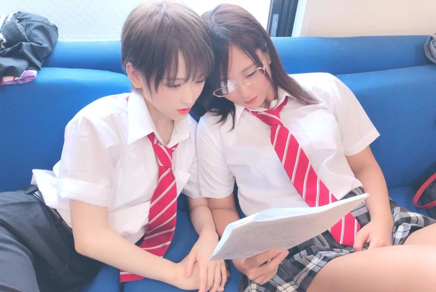 남자가 여자랑 사귈때 도움이 되는 장르_4.webp