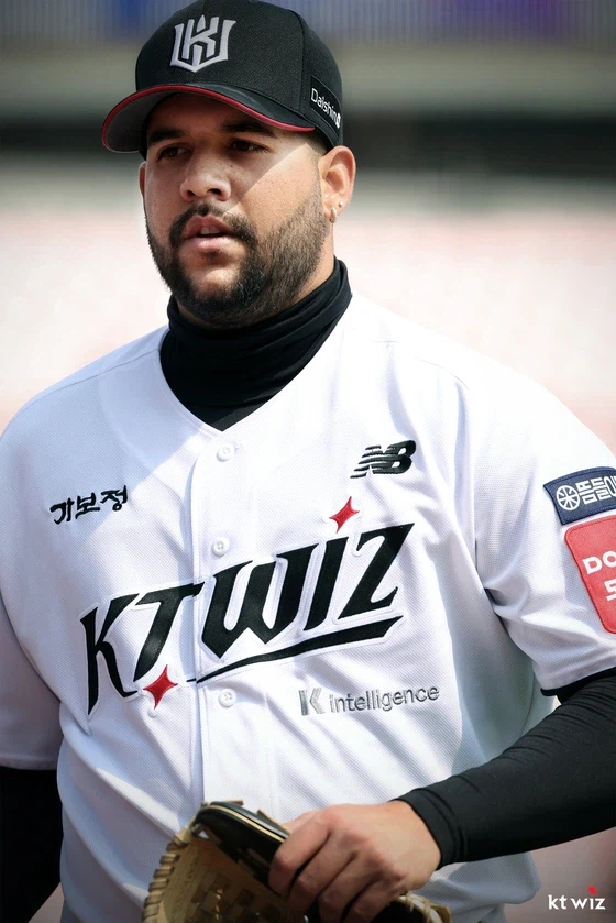 일뽕들이 콜드랑 풀경기랑 같냐고 발광하면 보여주면 되는 짤_1.webp