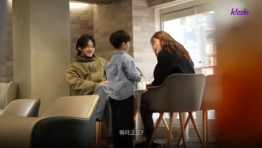 남자친구 있는 여자 인스타 따는 방법_3.webp