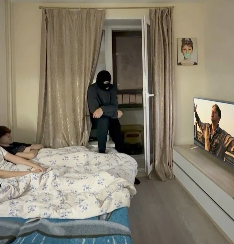 TV에서 쇼생크탈출 할때.jpg_1.webp