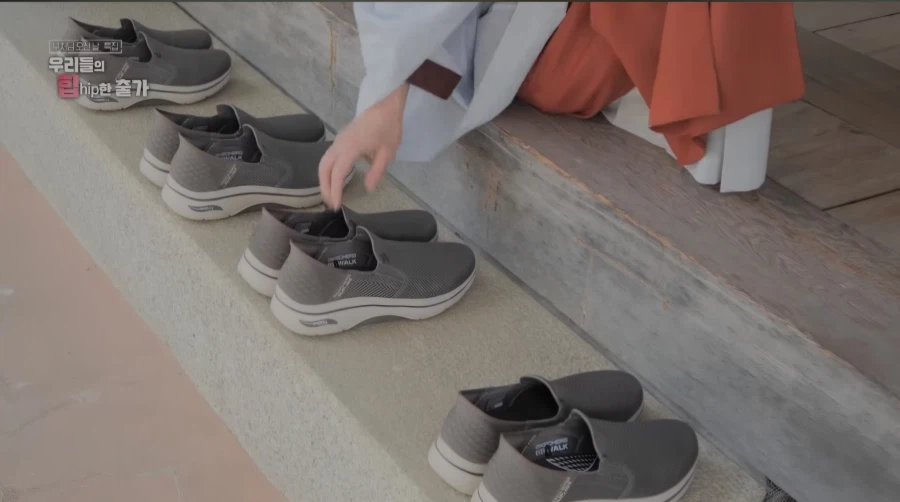 신세대 스님들은 다르네 ㅎㅎ_3.webp