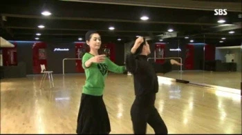 아내의 유혹에서 사실 주위 사람들도 점 하나 찍었다고 속은적 없다 ㅋㅋㅋ_4.webp