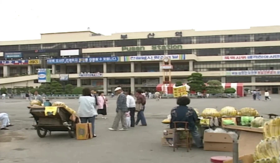 부산역 놀러왔는데 어디가야되냐?_1.webp