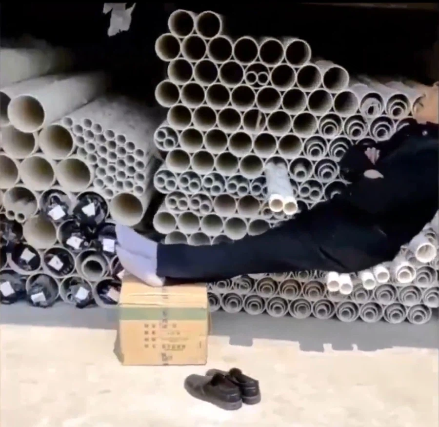 열악한 근로자의 휴식공간_4.webp