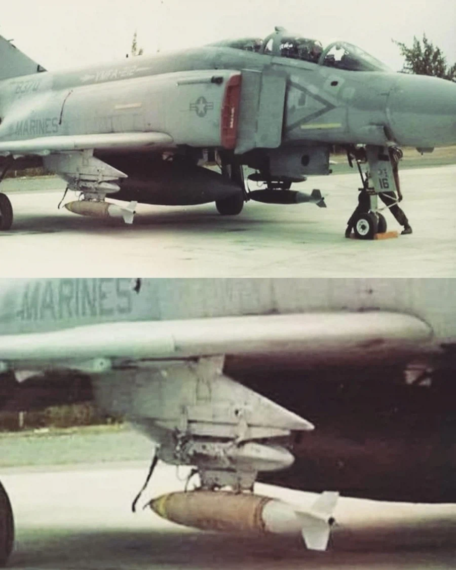 폭탄을 장착한 전투기_1.webp