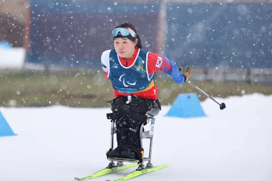 동계 패럴림픽 금은 합쳐 5개 딴 김은지 선수의 놀라운 점.JPG_2.webp