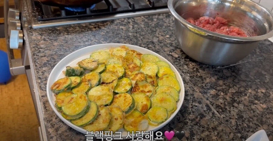 BTS 블핑 케데헌이 감사한 한인교포.jpg_17.webp