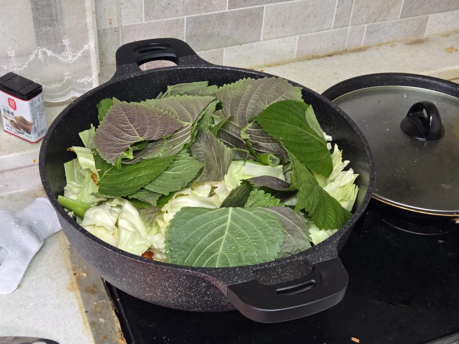 헤에 이게 오야코동이라는 거구나_2.webp