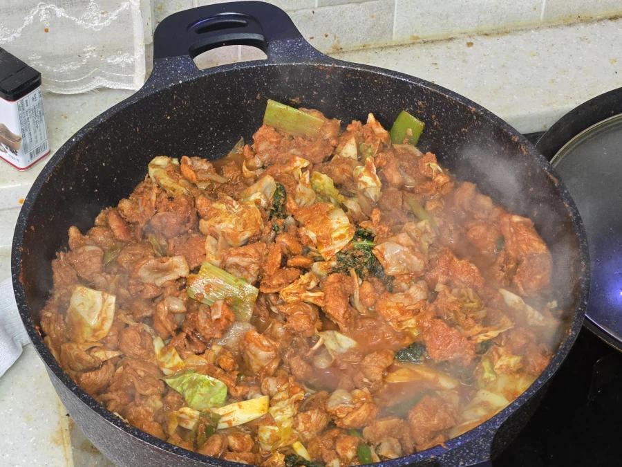 헤에 이게 오야코동이라는 거구나_4.webp