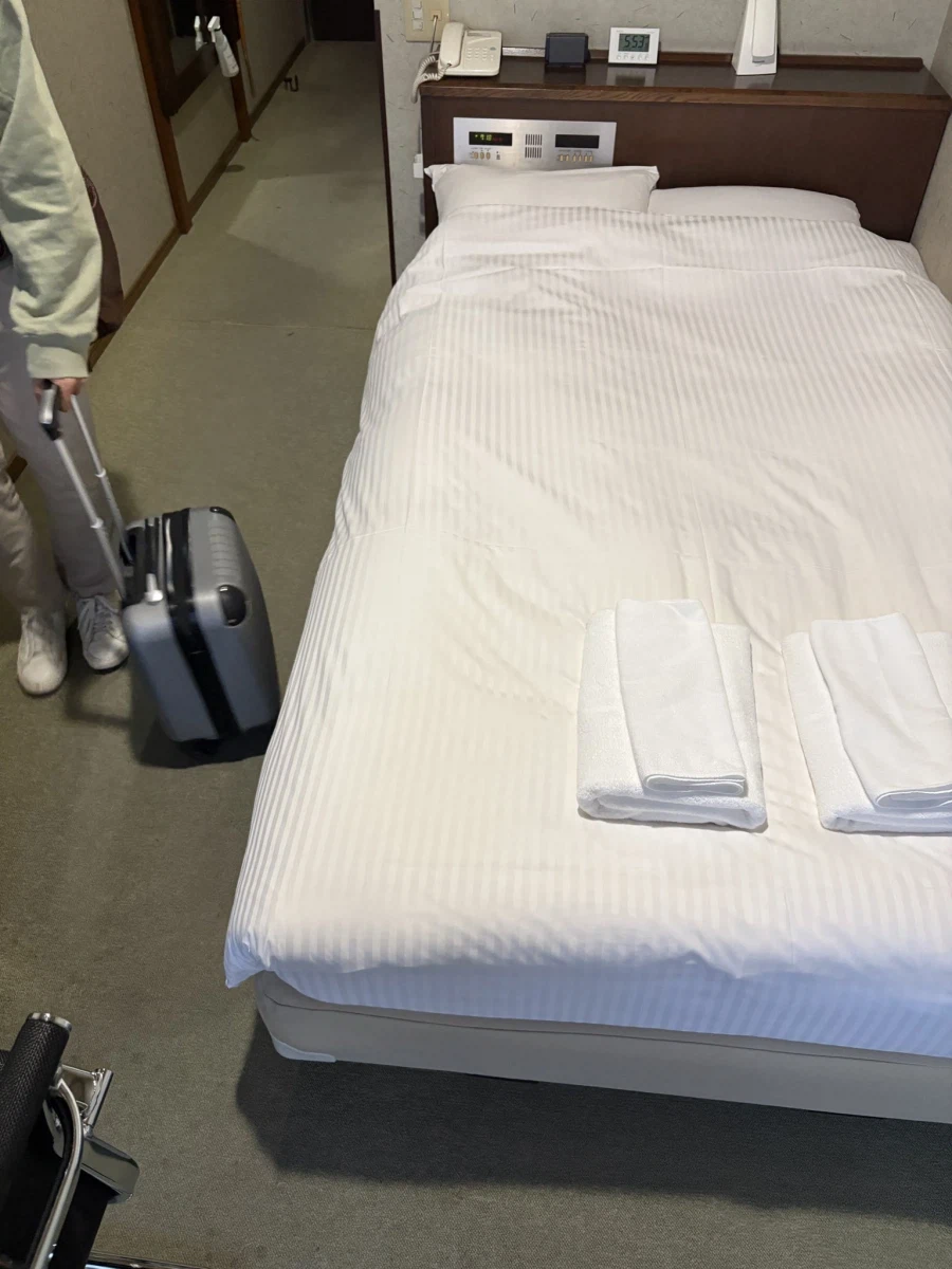 졸업 여행 대참사_2.webp