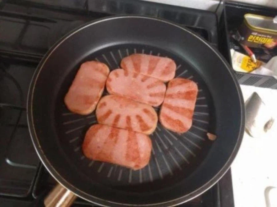 (펌)스팸 굽다가 매국노가 됐읍니다_1.webp