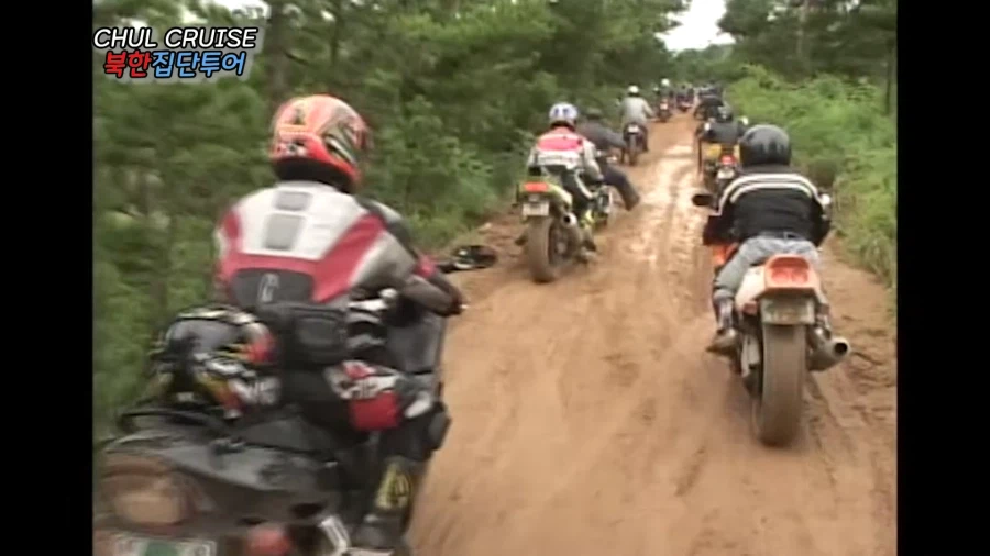 북한으로 오토바이 끌고 간 사람들의 말로.jpg_5.webp