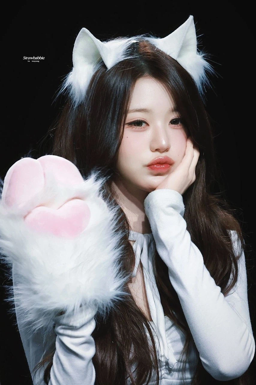 아이브 장원영_6.webp