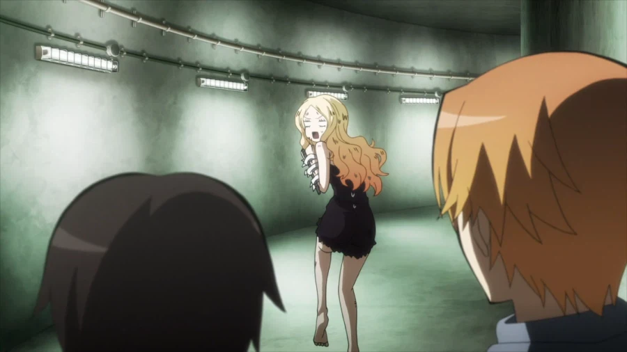 암살교실) 자기 잘못을 알기에 어떤 짓이든 당하려는 선생님_1.webp