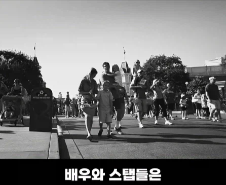 디즈니랜드에서 촬영 하고 한국에서 편집한 영화.jpg_16.webp