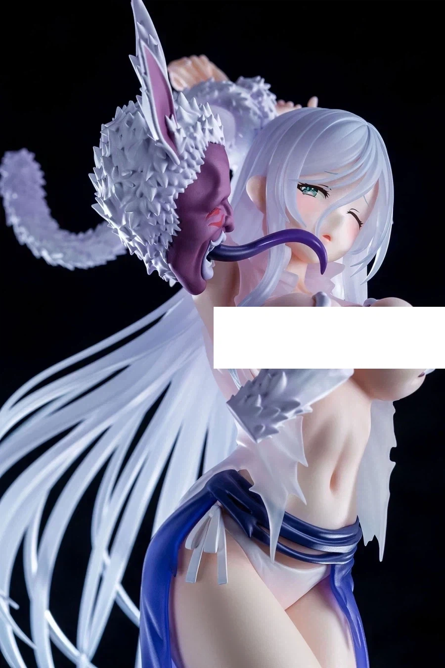 이게 15세 이상 판정 피규어네 ㅋㅋㅋ_3.webp