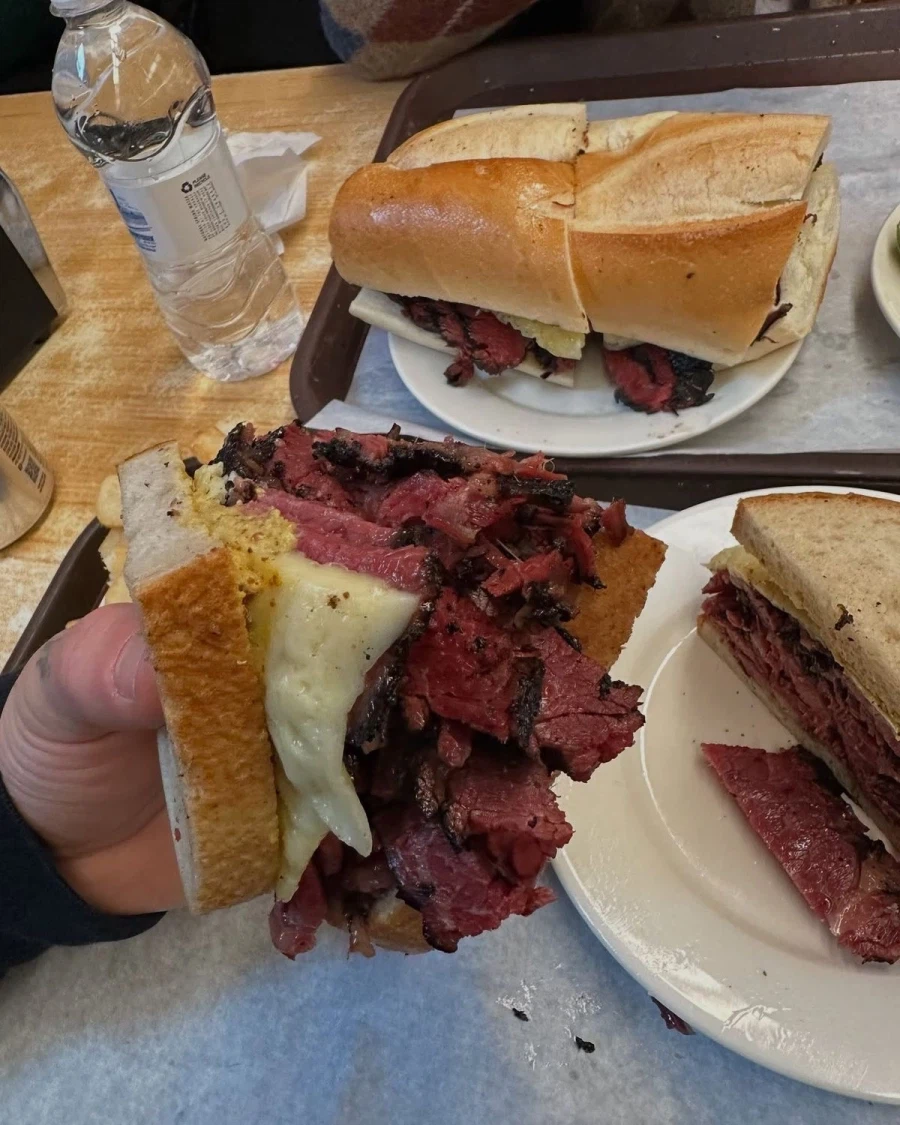 1888년에 개업한 뉴욕 씹상남자 전통 샌드위치 가게.jpg_6.webp