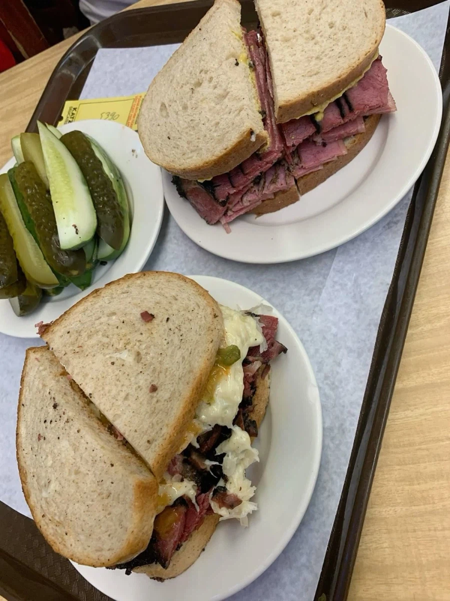 1888년에 개업한 뉴욕 씹상남자 전통 샌드위치 가게.jpg_8.webp