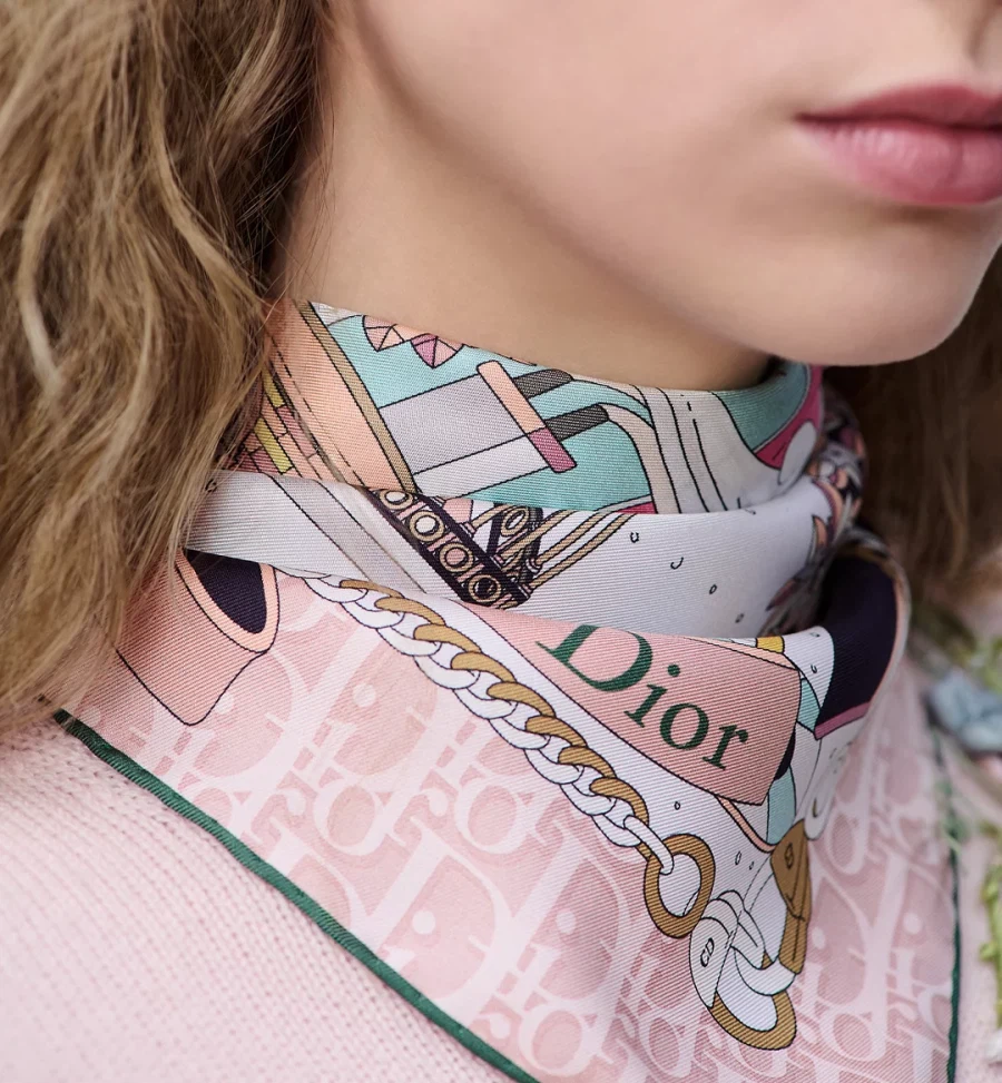 디올 신상 스카프_18.webp