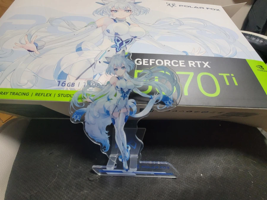 살면서 비싼 아크릴 스탠드를 내돈주고 살줄은 몰랐네_1.webp