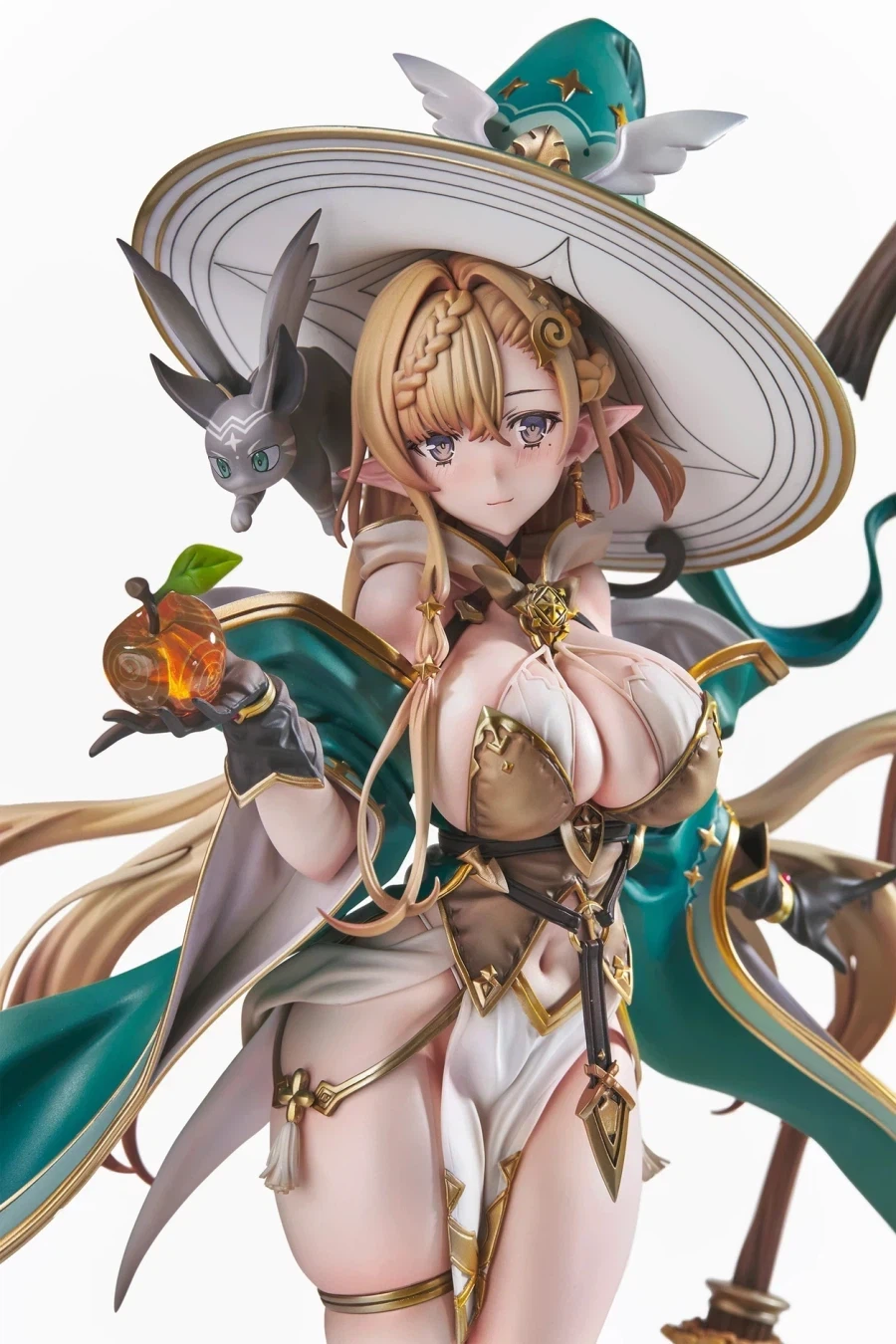 라이자 일러레의..!_2.webp