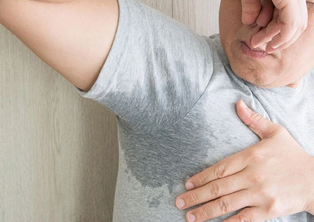 여름철 지하철 타면 머리 아픈 이유_2.webp