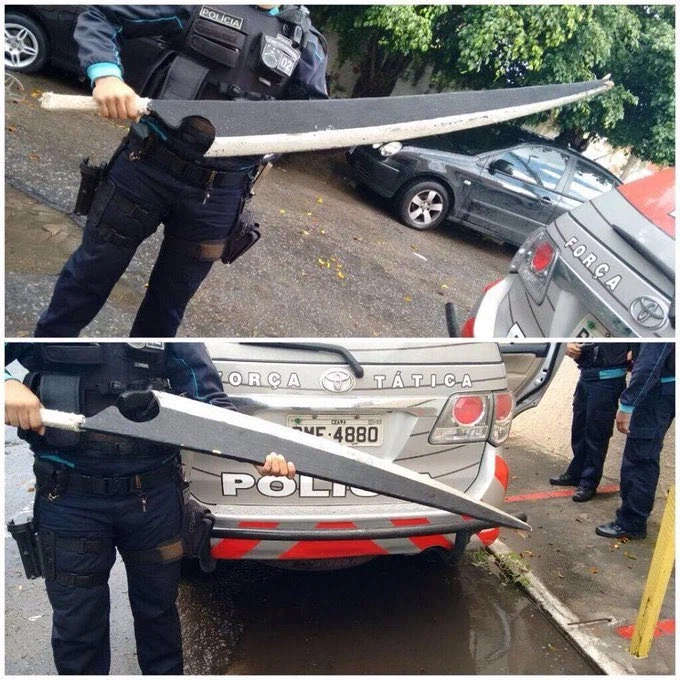 브라질 마1약상 체포후 압수한 물건_1.webp