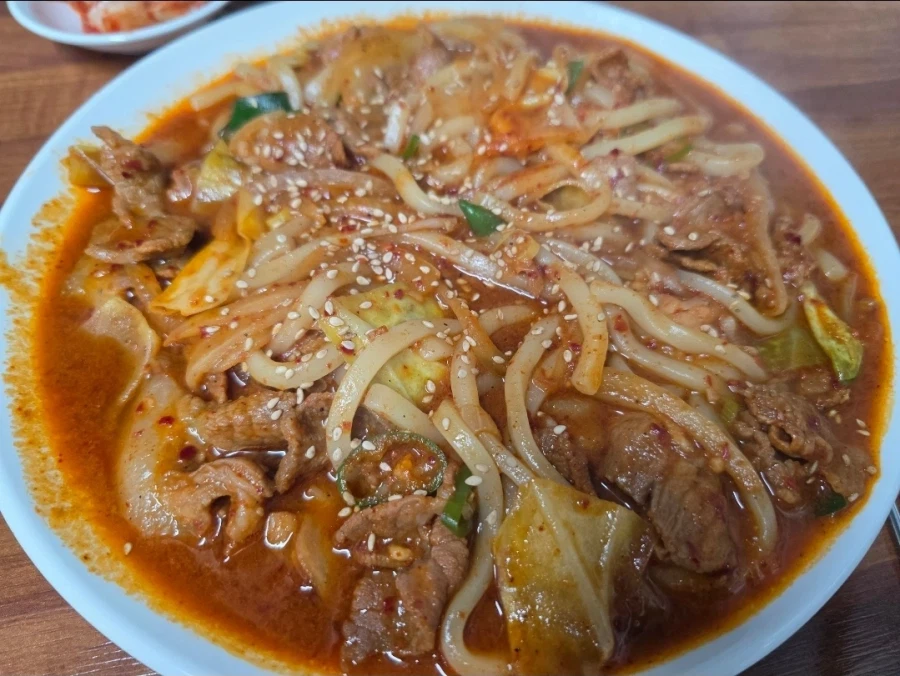 새로운 시도를 하는 제육볶음_2.webp