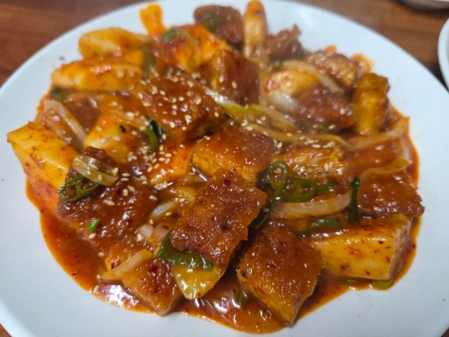 새로운 시도를 하는 제육볶음_3.webp